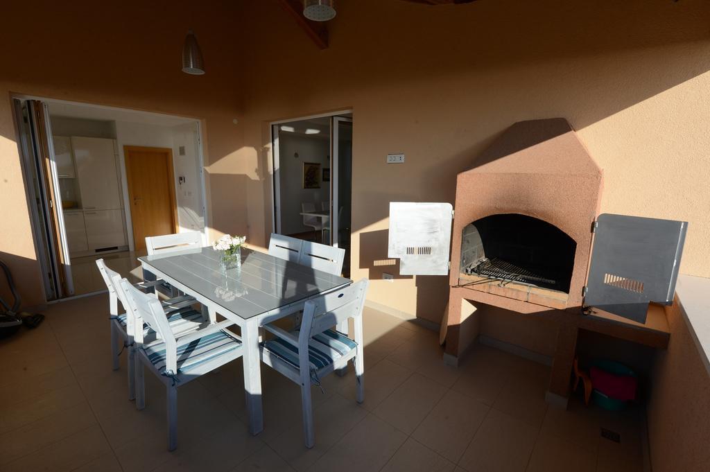 Apartment Mara Petrcane Pokoj fotografie
