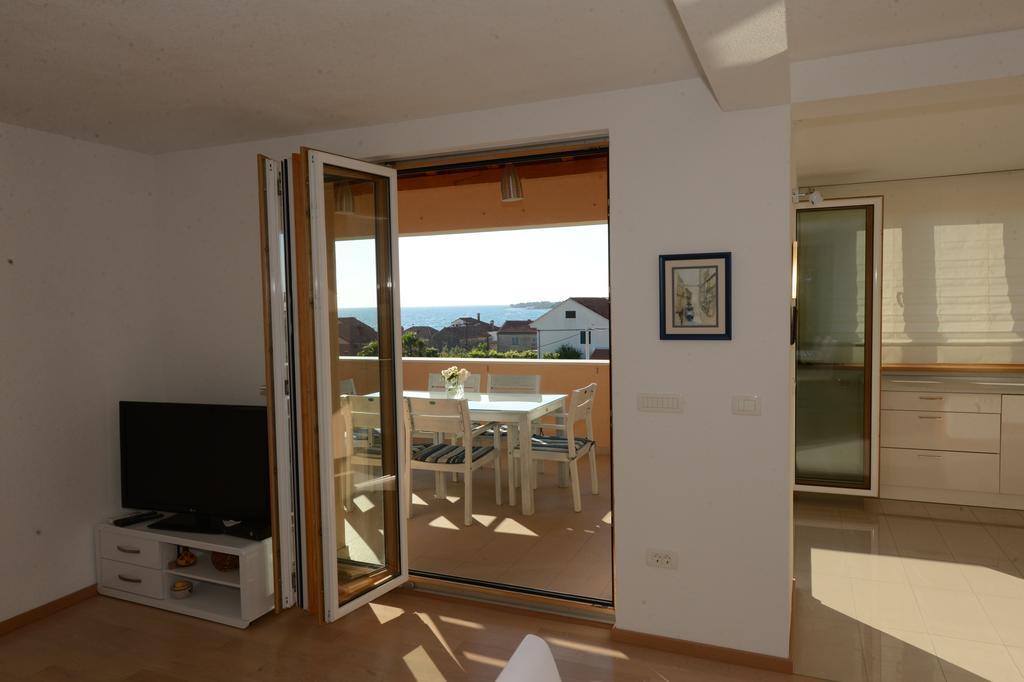 Apartment Mara Petrcane Pokoj fotografie